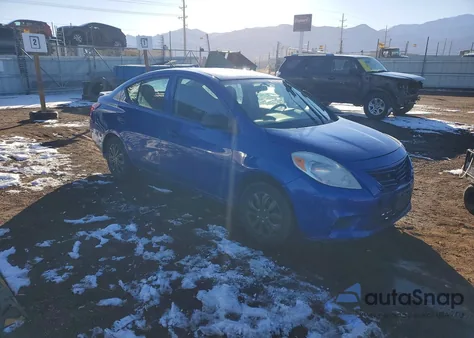 2014 Nissan Versa S z USA, uszkodzony, nr VIN 3N1CN7APXEL867227
